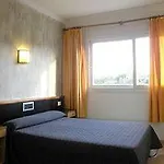 Hotel Vilobi 3*