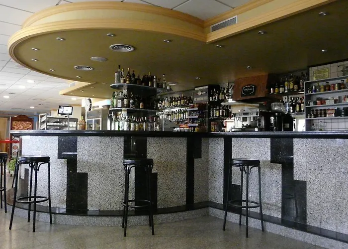Hotel Vilobi 3*