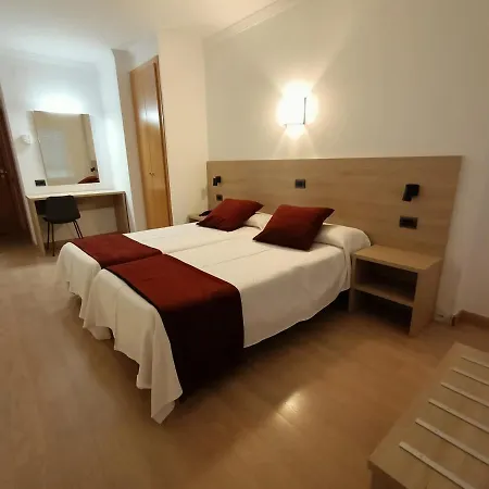Hotel Vilobi Viloví de Oñar
